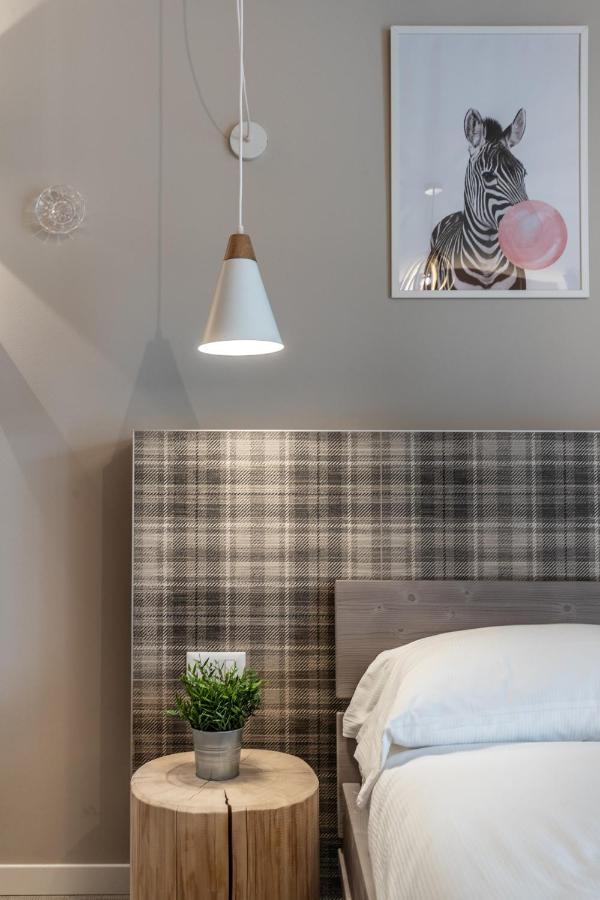 Sei Garda Apartments Пескьера-дель-Гарда Экстерьер фото