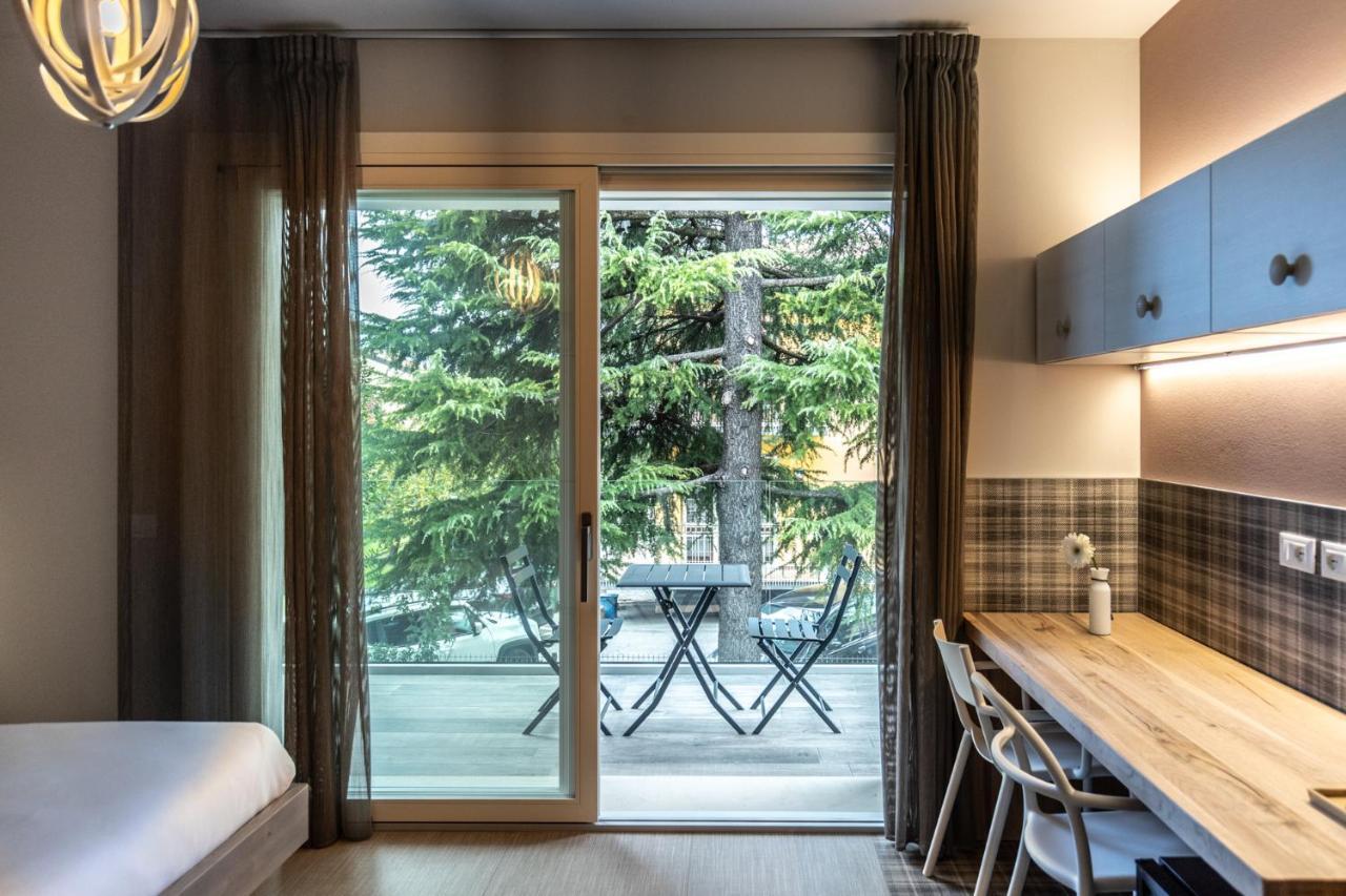 Sei Garda Apartments Пескьера-дель-Гарда Экстерьер фото