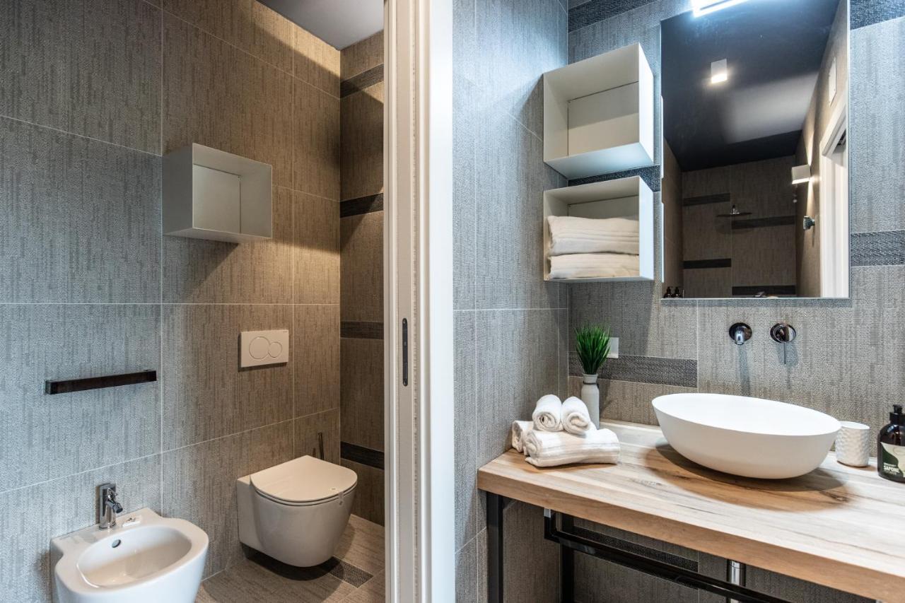Sei Garda Apartments Пескьера-дель-Гарда Экстерьер фото