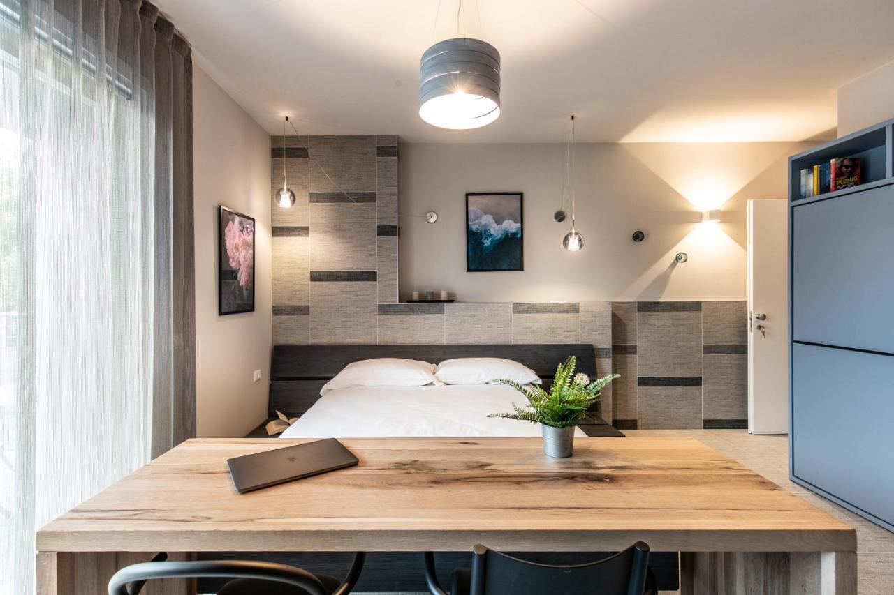 Sei Garda Apartments Пескьера-дель-Гарда Экстерьер фото