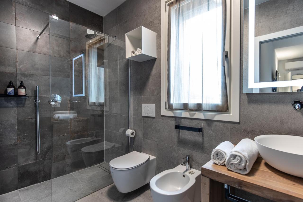 Sei Garda Apartments Пескьера-дель-Гарда Экстерьер фото