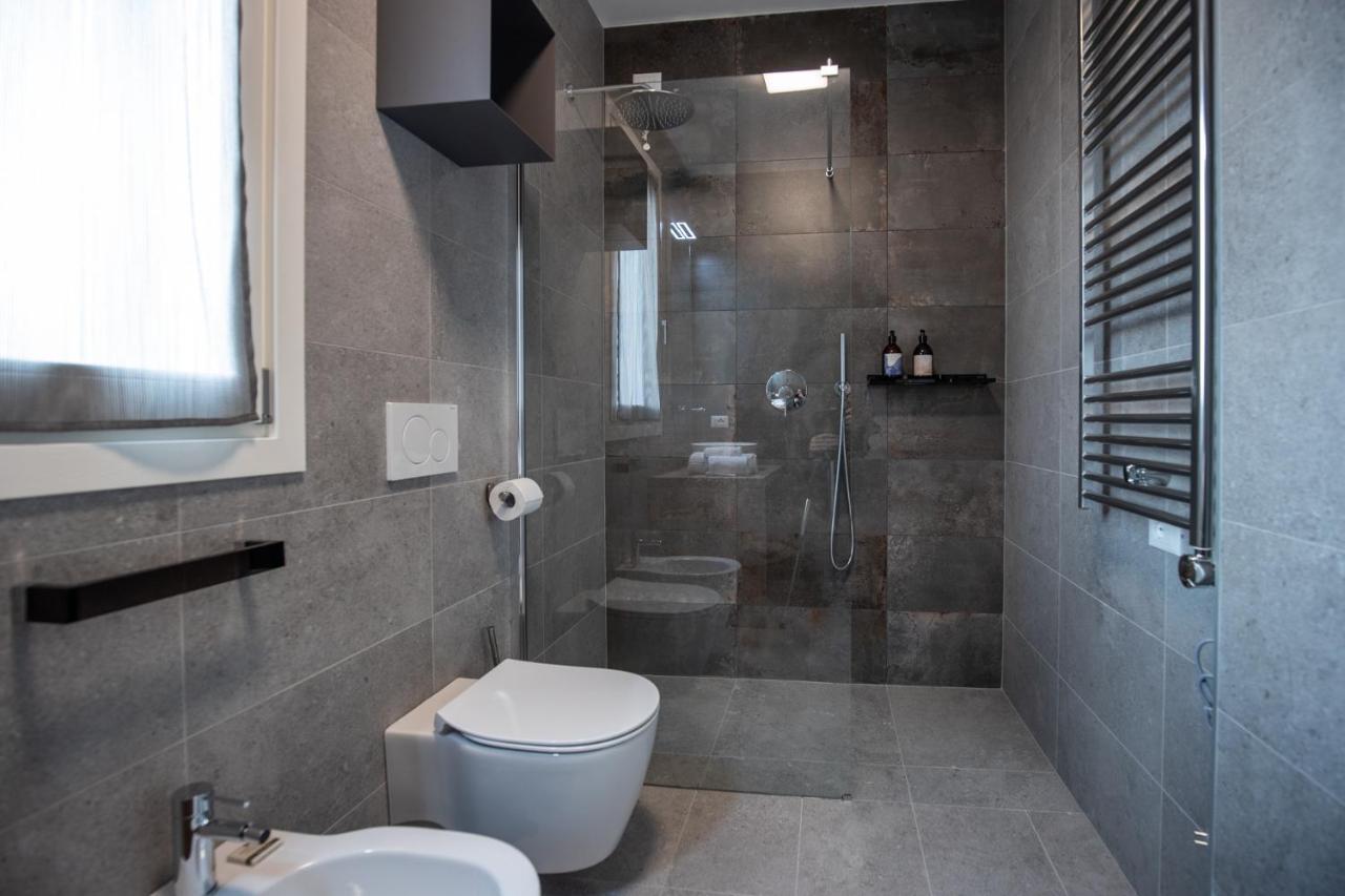 Sei Garda Apartments Пескьера-дель-Гарда Экстерьер фото